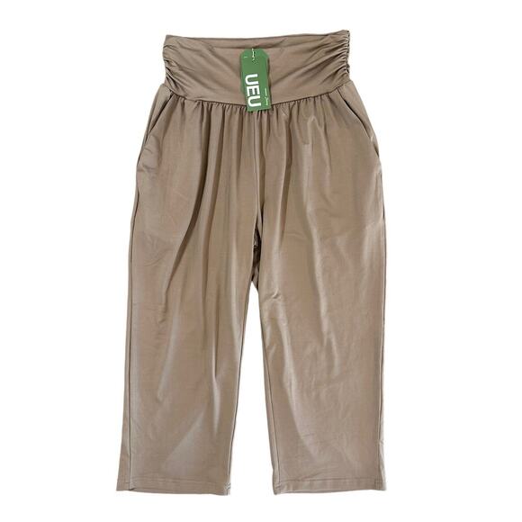 NWT UEU Women’s Brown Wide Leg Crop Stretch Yoga Activewear Pants Size Medium - Picture 1 of 13